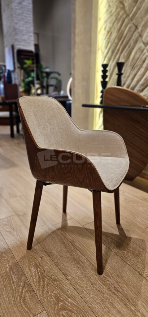 Chaise Meghan Chaise