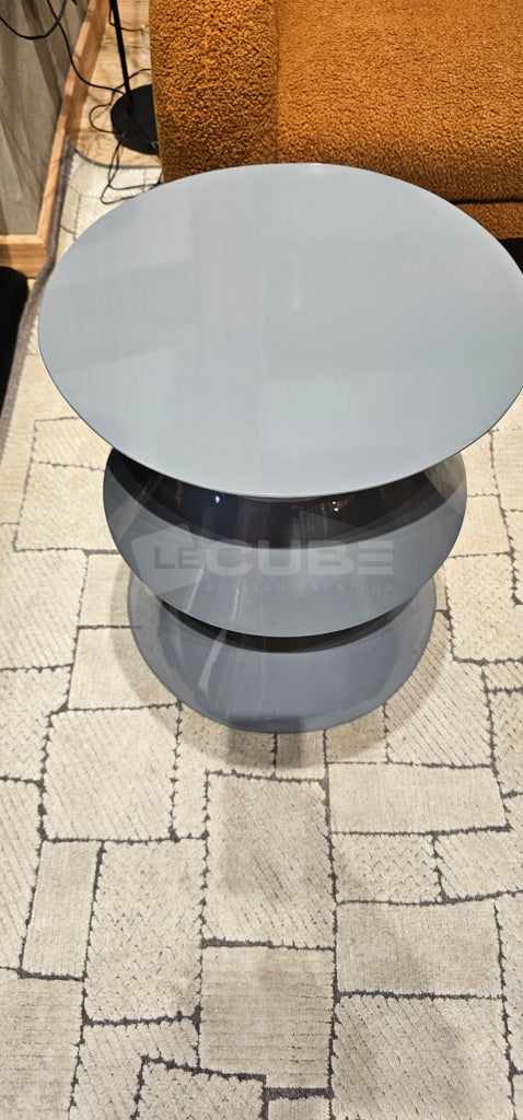 Table d’appoint Onda grise Table d’appoint